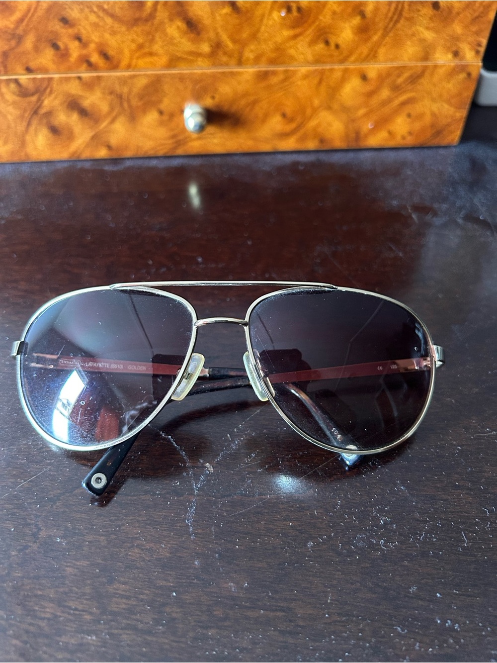 Authentic Coach Classic Golden Aviator Sunglasses in Gold with Dark Lenses